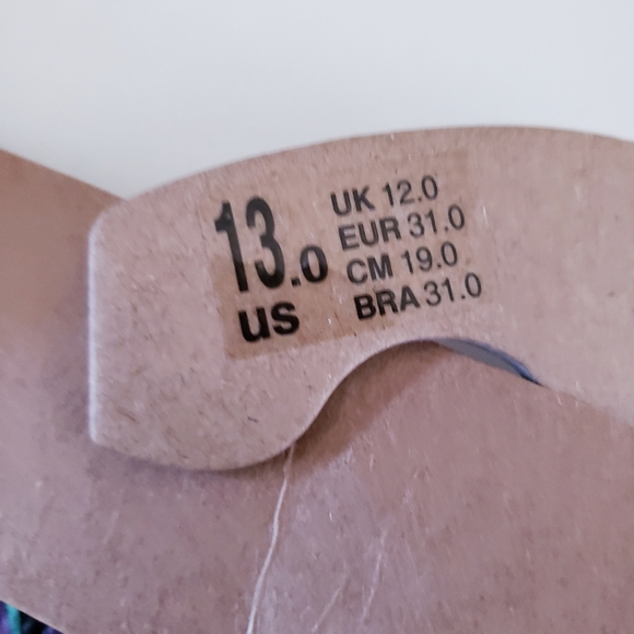 QUICKSILVER NWT Molokai Flip-Flops - Size 13 Youth - Picture 4 of 7